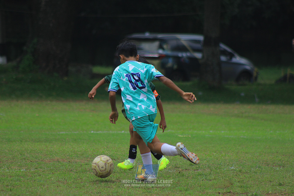 ijl u12 121025 wiradhika soccer vs pulomas fc