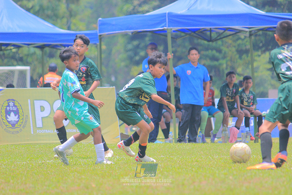 ijl u12 121025 wiradhika soccer vs pulomas fc