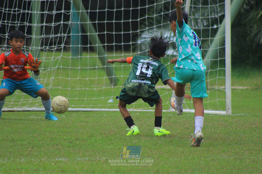 ijl u12 121025 wiradhika soccer vs pulomas fc