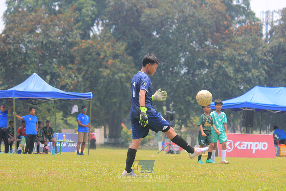 ijl u12 121025 wiradhika soccer vs pulomas fc