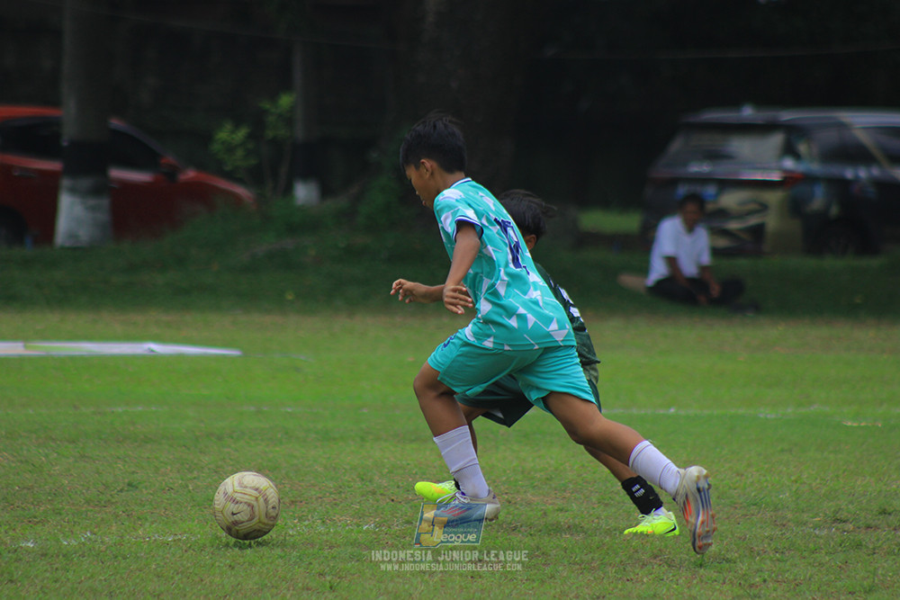 ijl u12 121025 wiradhika soccer vs pulomas fc