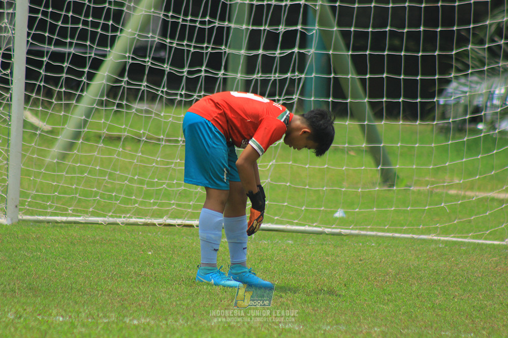 ijl u12 121025 wiradhika soccer vs pulomas fc