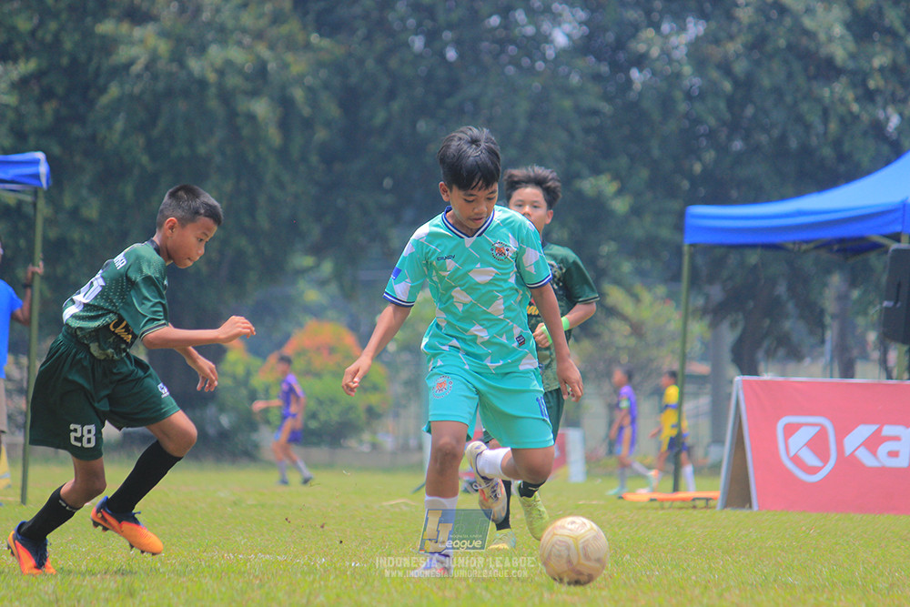 ijl u12 121025 wiradhika soccer vs pulomas fc