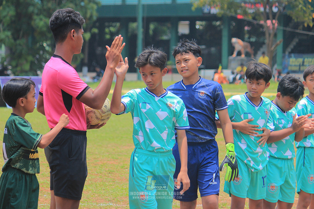 ijl u12 121025 wiradhika soccer vs pulomas fc