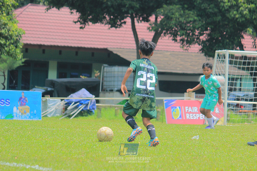 ijl u12 121025 wiradhika soccer vs pulomas fc