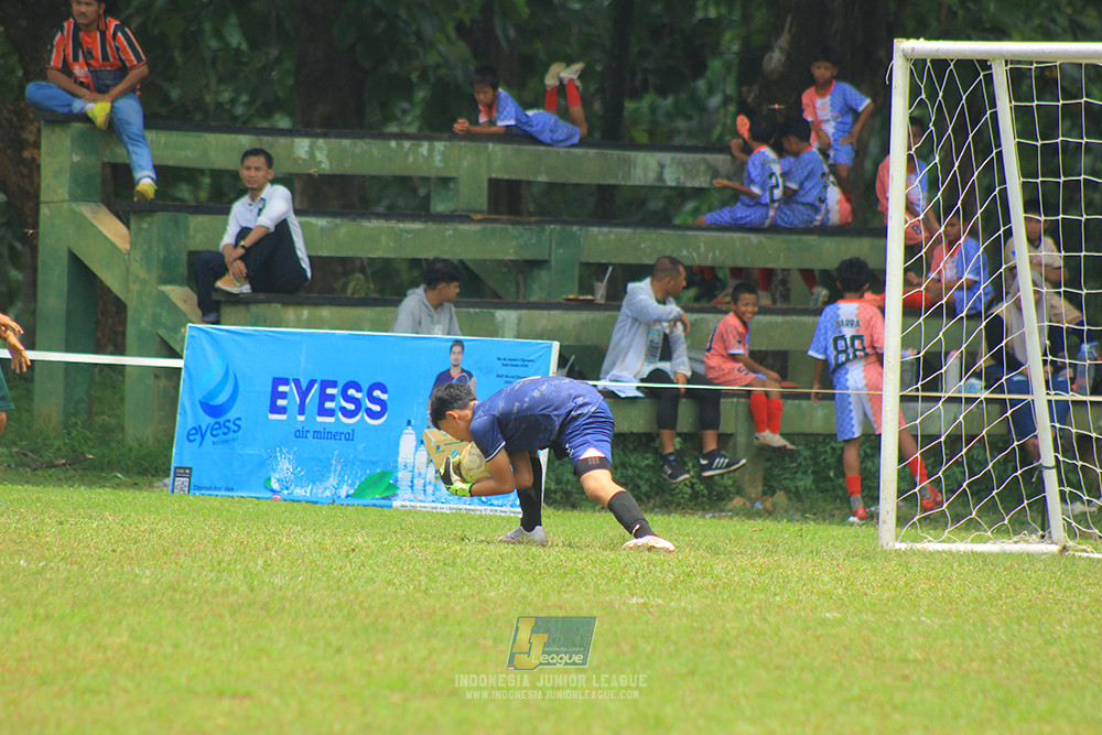 ijl u12 121025 wiradhika soccer vs pulomas fc