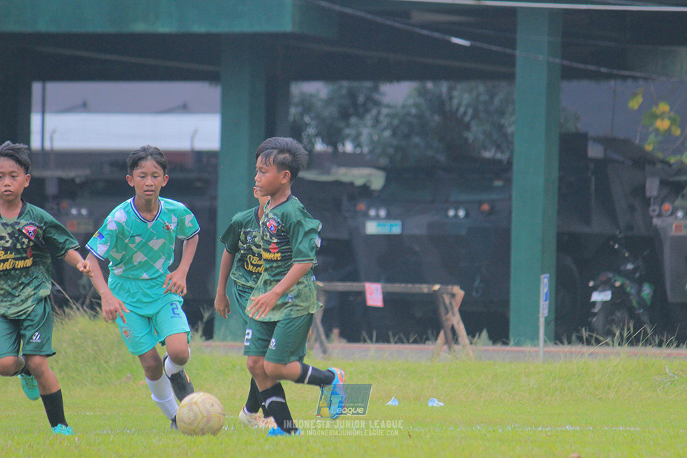 ijl u12 121025 wiradhika soccer vs pulomas fc