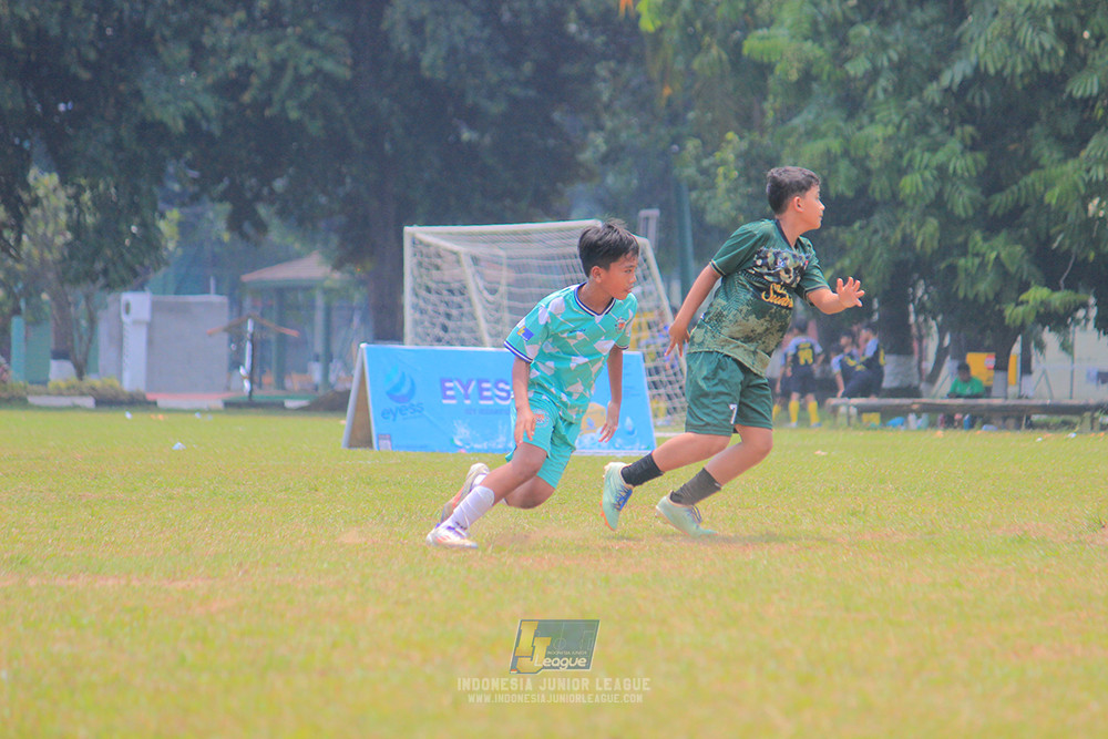 ijl u12 121025 wiradhika soccer vs pulomas fc