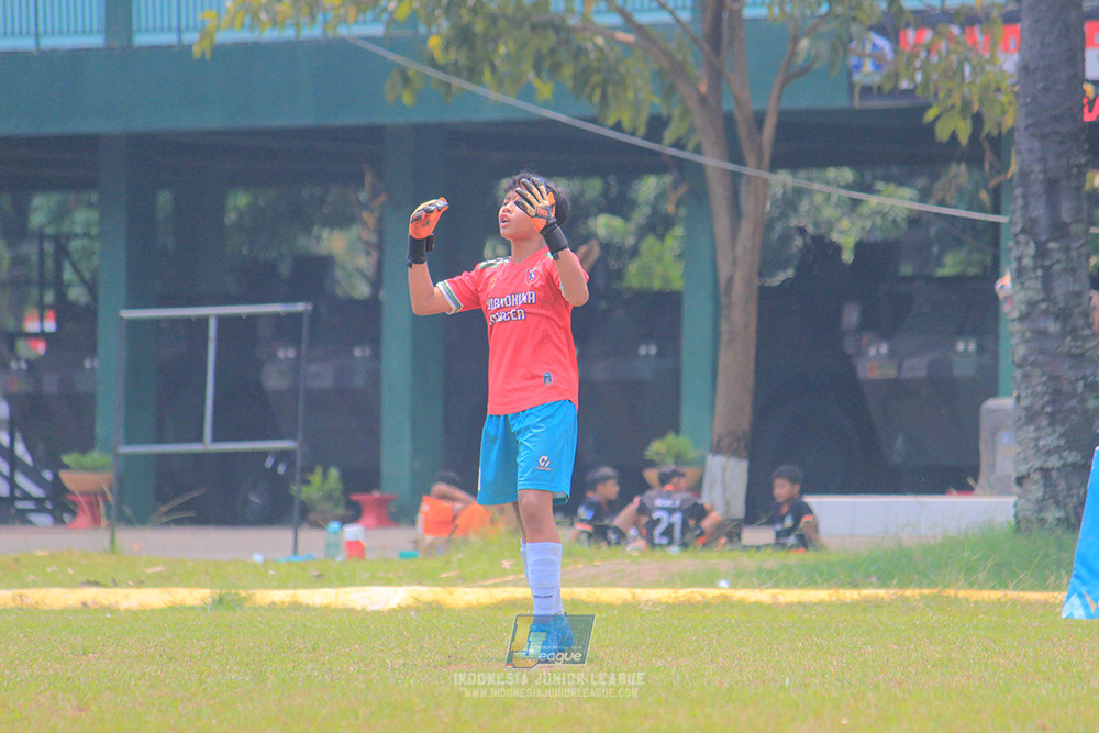 ijl u12 121025 wiradhika soccer vs pulomas fc