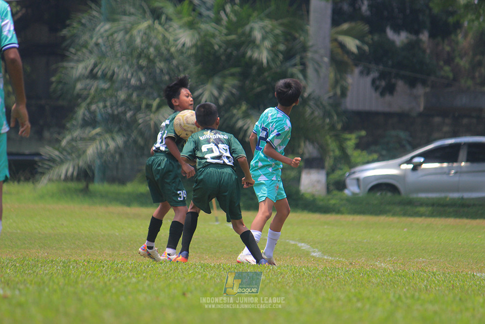 ijl u12 121025 wiradhika soccer vs pulomas fc