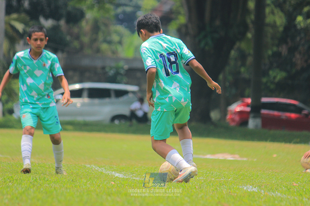 ijl u12 121025 wiradhika soccer vs pulomas fc