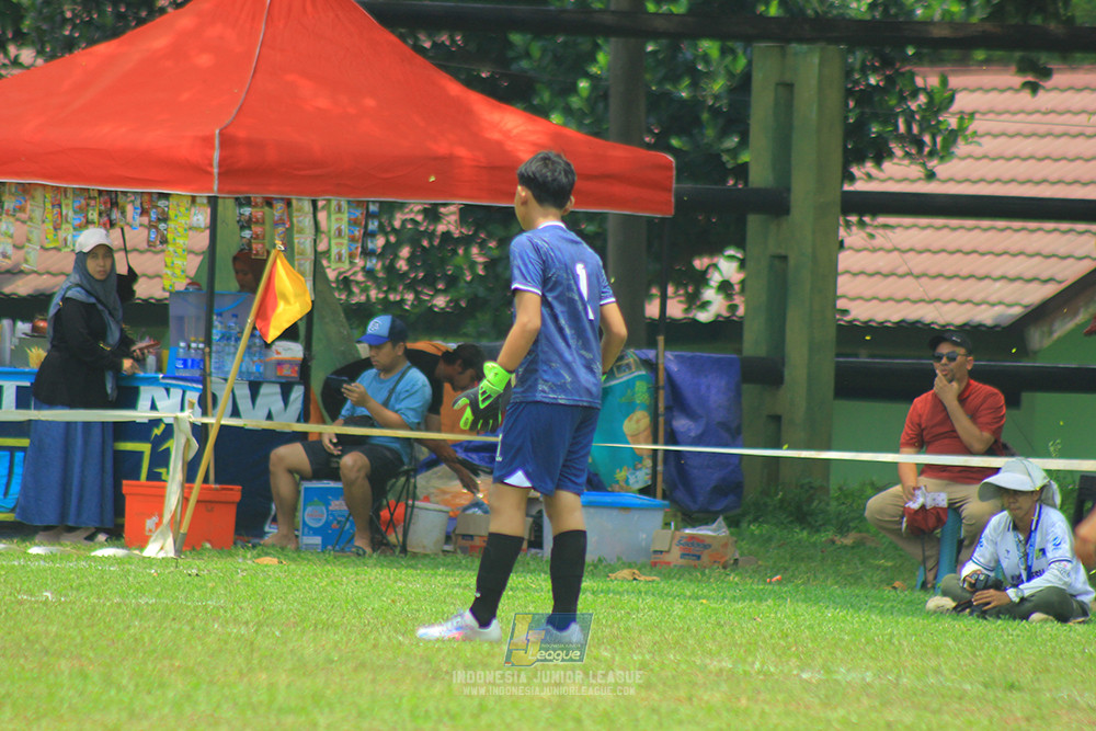 ijl u12 121025 wiradhika soccer vs pulomas fc