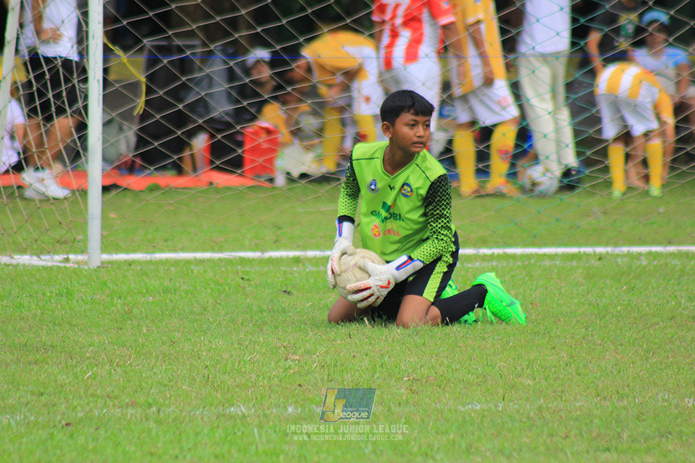 ijl u12 130725 brazillian soccer lfa vs putra ciledug