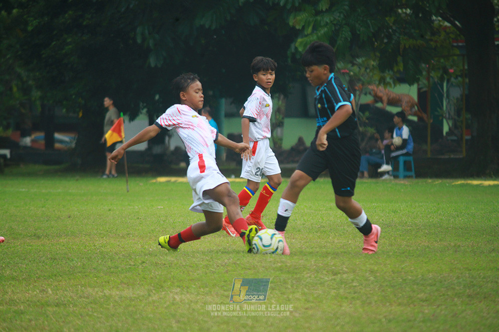 ijl u12 130725 isa marzuki badriawan vs brazillian soccer depok