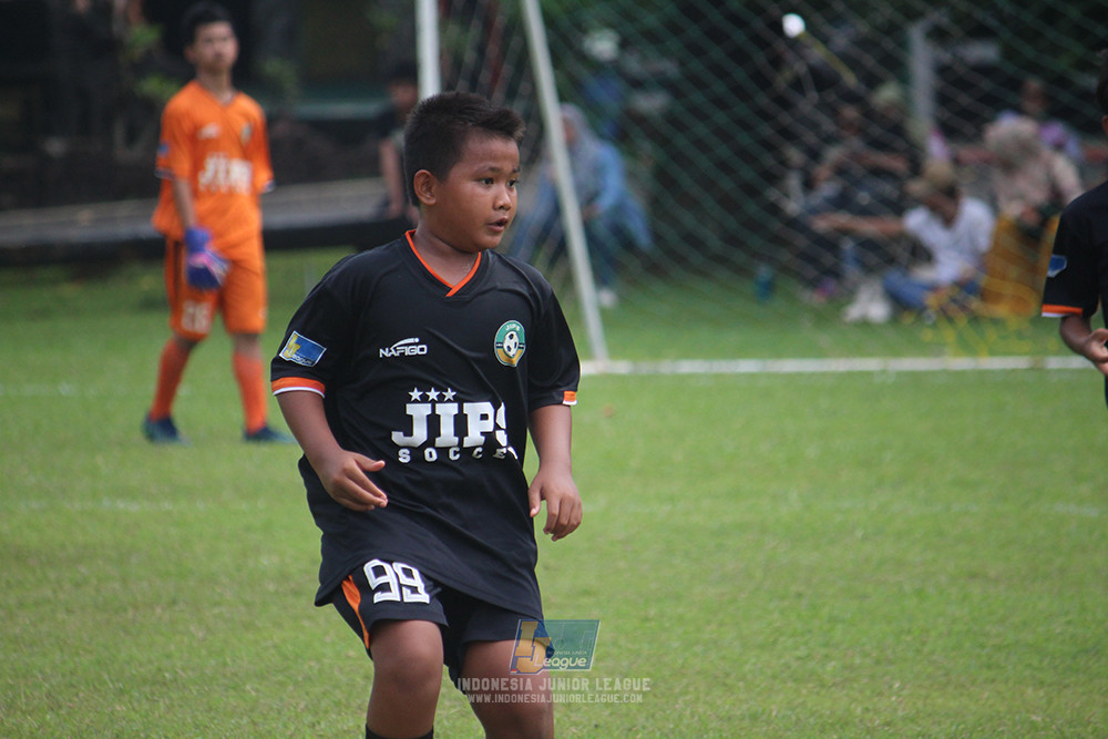ijl u12 130725 johnson sports academy vs jips soccer