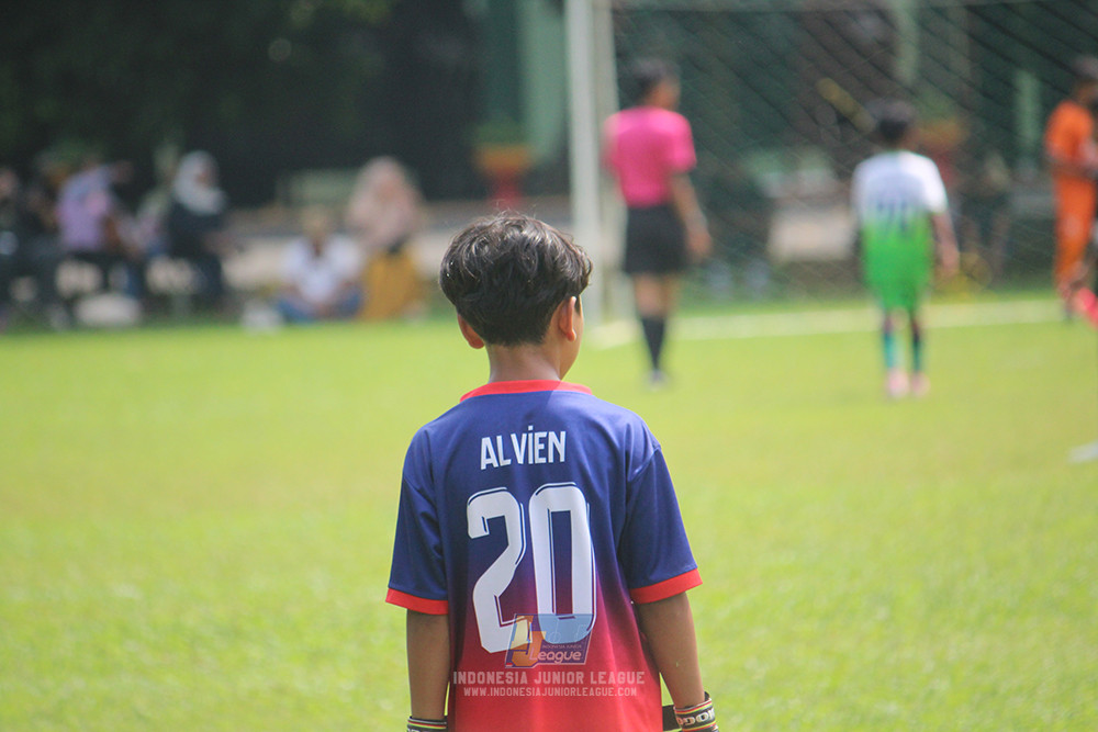 ijl u12 130725 johnson sports academy vs jips soccer