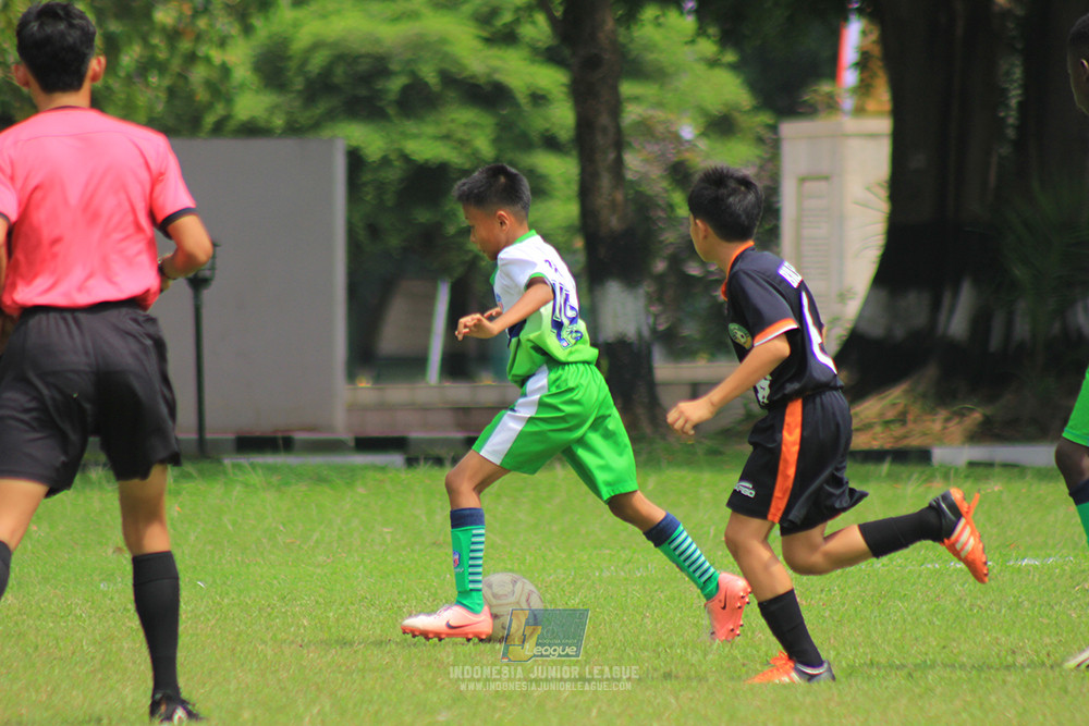 ijl u12 130725 johnson sports academy vs jips soccer
