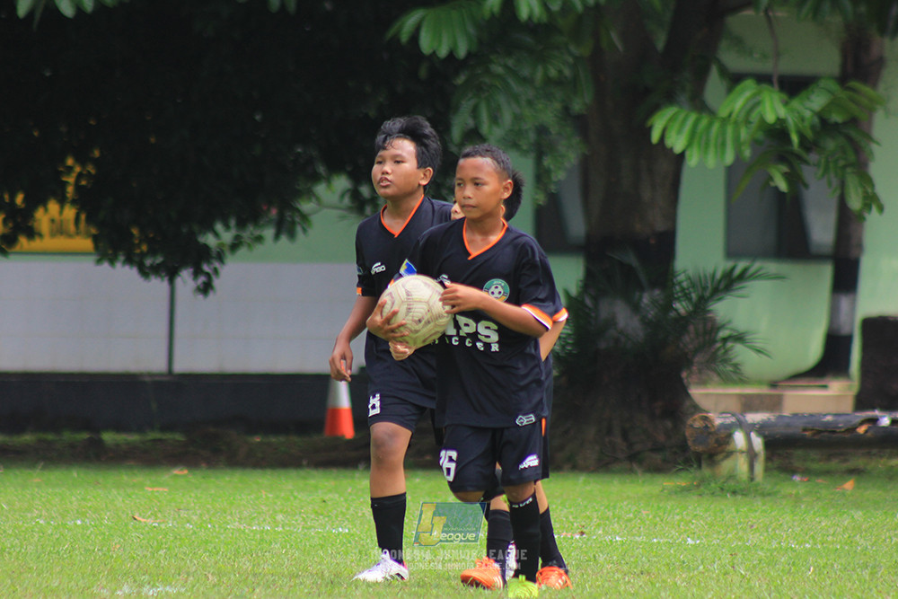 ijl u12 130725 johnson sports academy vs jips soccer