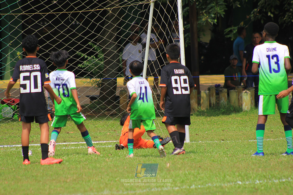 ijl u12 130725 johnson sports academy vs jips soccer