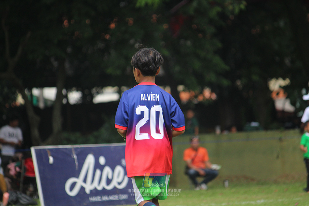 ijl u12 130725 johnson sports academy vs jips soccer