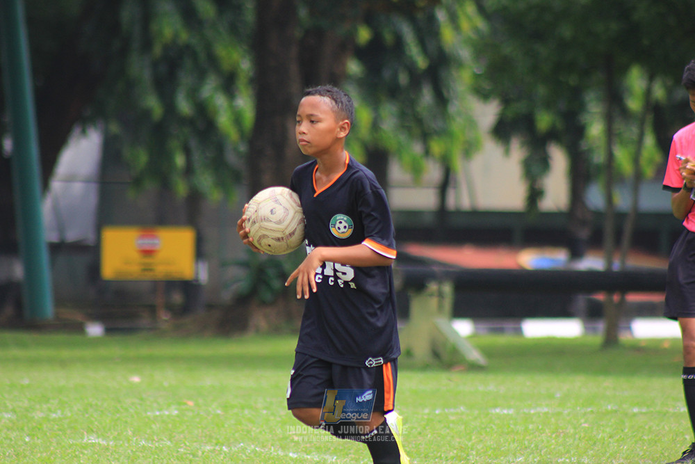 ijl u12 130725 johnson sports academy vs jips soccer