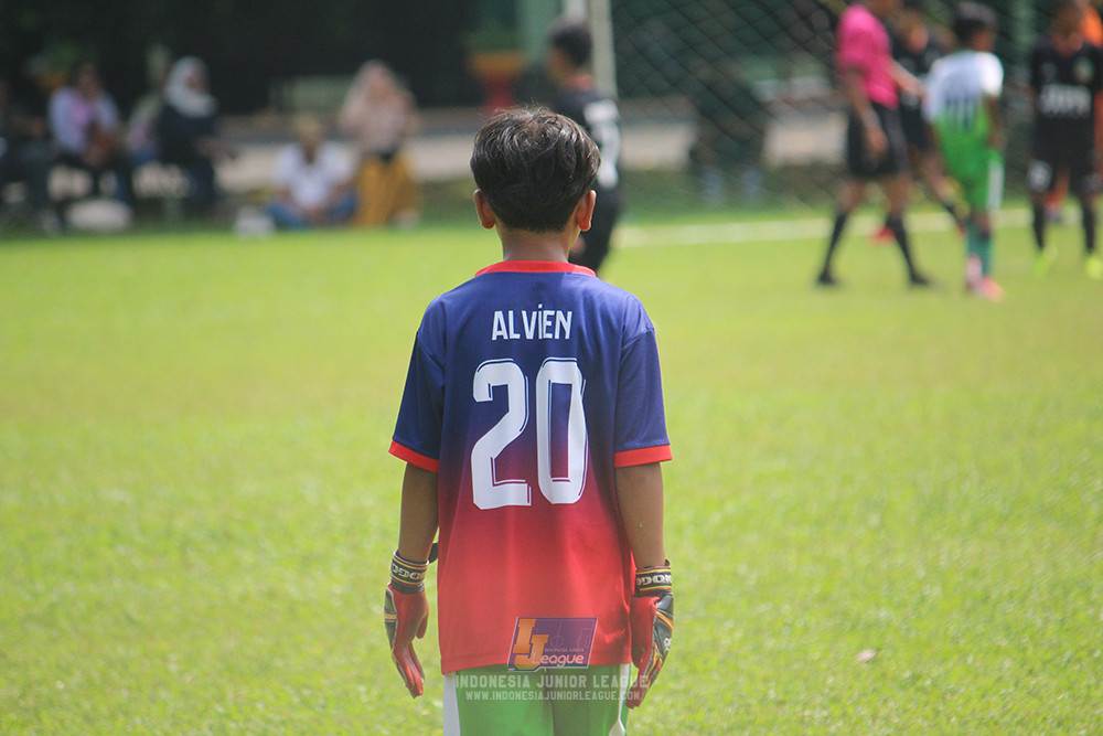 ijl u12 130725 johnson sports academy vs jips soccer