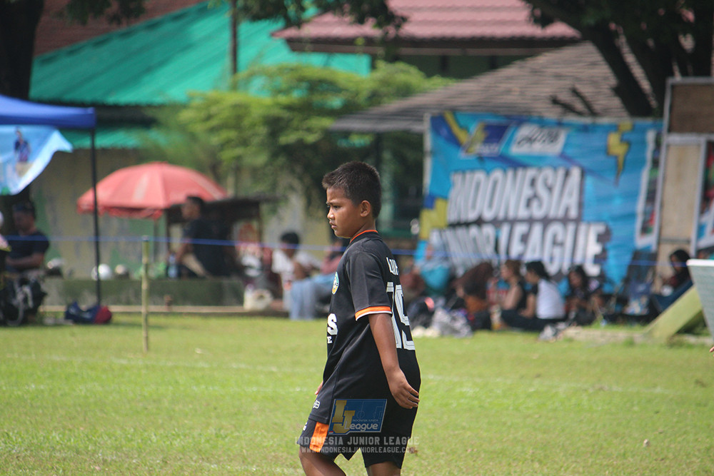 ijl u12 130725 johnson sports academy vs jips soccer