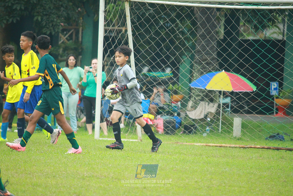 ijl u12 130725 newland fa vs brazillian soccer serpong