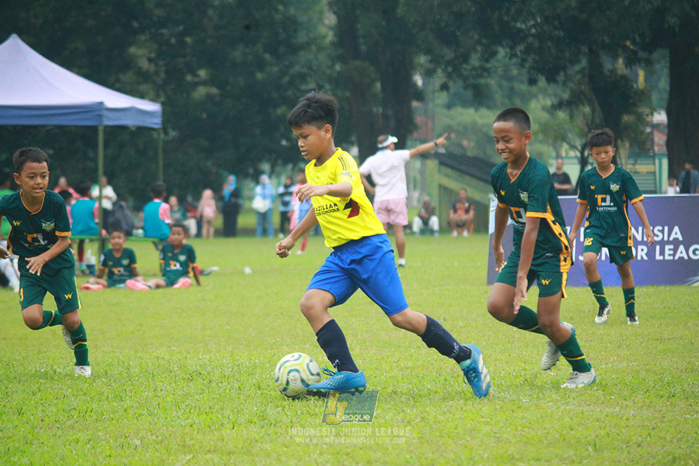 ijl u12 130725 newland fa vs brazillian soccer serpong