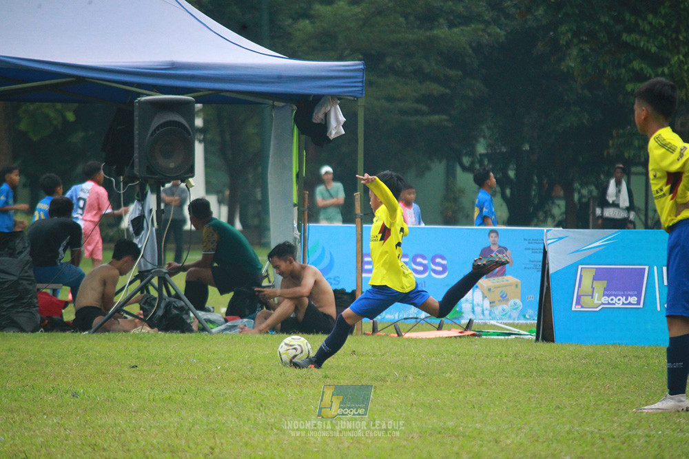 ijl u12 130725 newland fa vs brazillian soccer serpong