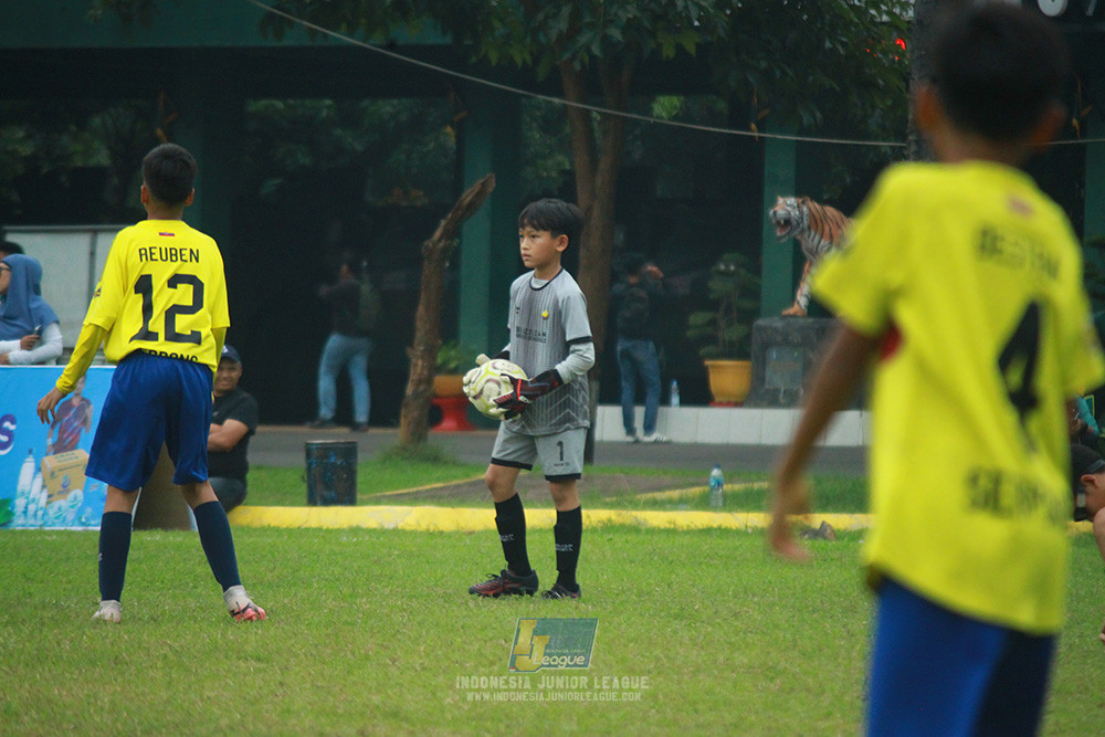 ijl u12 130725 newland fa vs brazillian soccer serpong