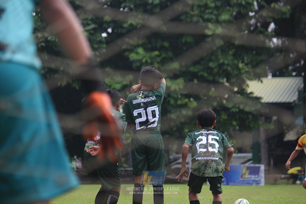 ijl u12 130725 plus football academy vs wiradhika soccer