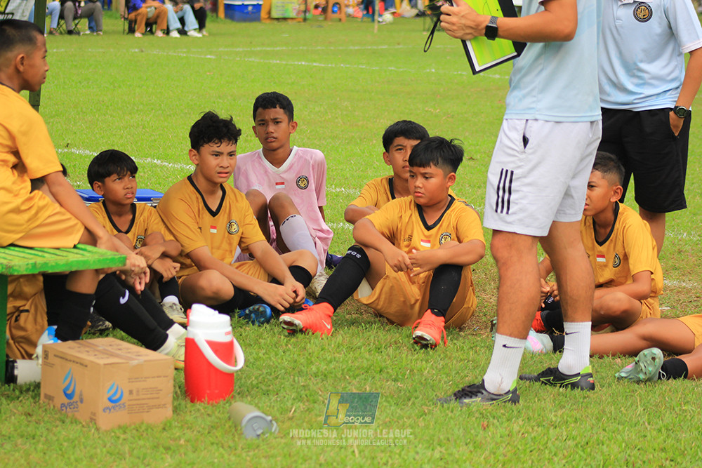 ijl u12 130725 putra ciledug vs shin taeyong academy
