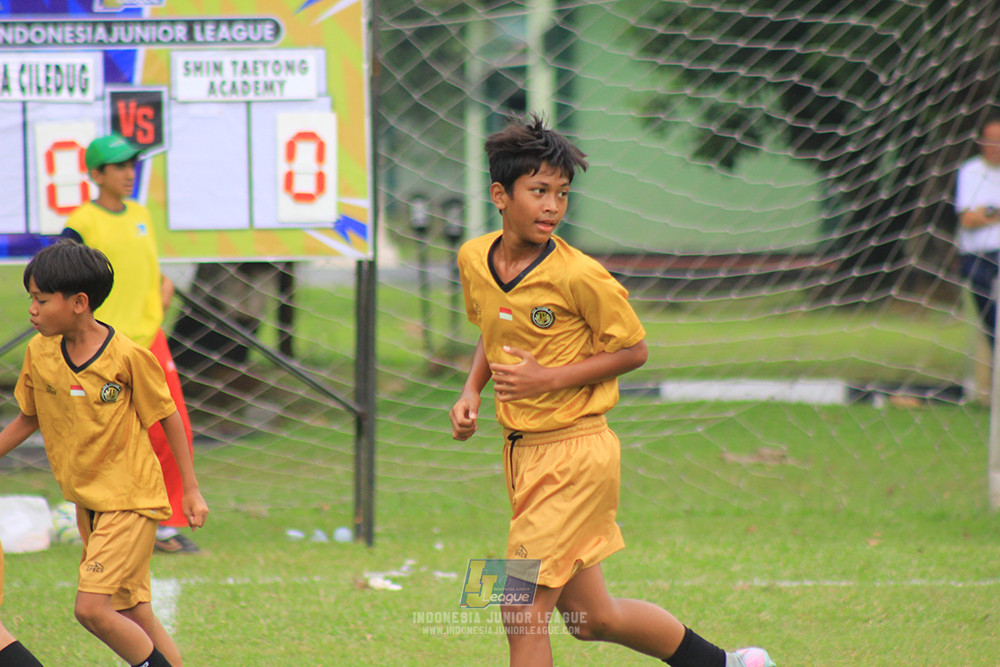 ijl u12 130725 putra ciledug vs shin taeyong academy
