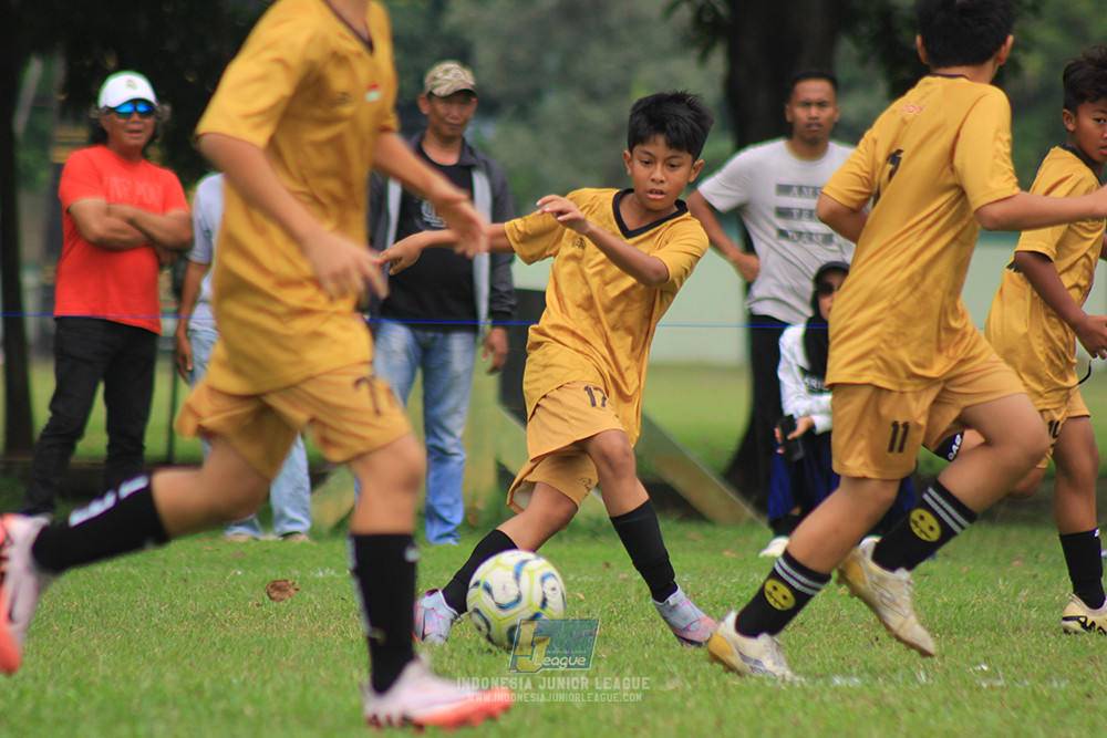 ijl u12 130725 putra ciledug vs shin taeyong academy
