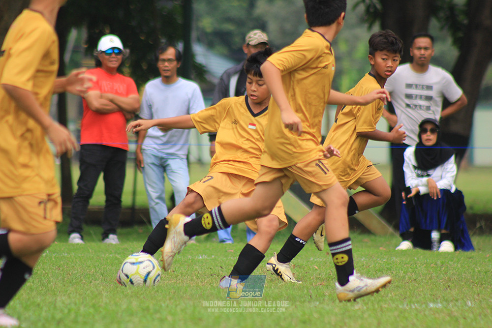 ijl u12 130725 putra ciledug vs shin taeyong academy