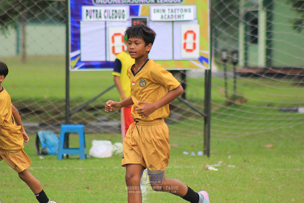 ijl u12 130725 putra ciledug vs shin taeyong academy