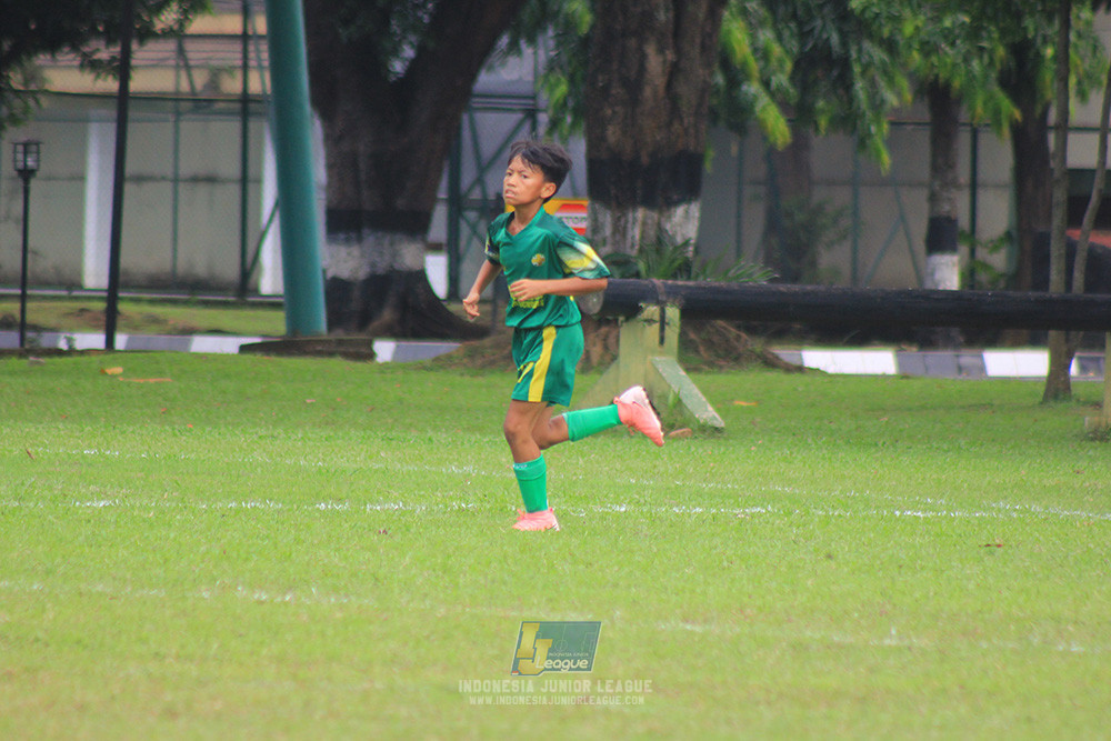 ijl u12 130725 shin taeyong academy vs brazillian soccer lfa