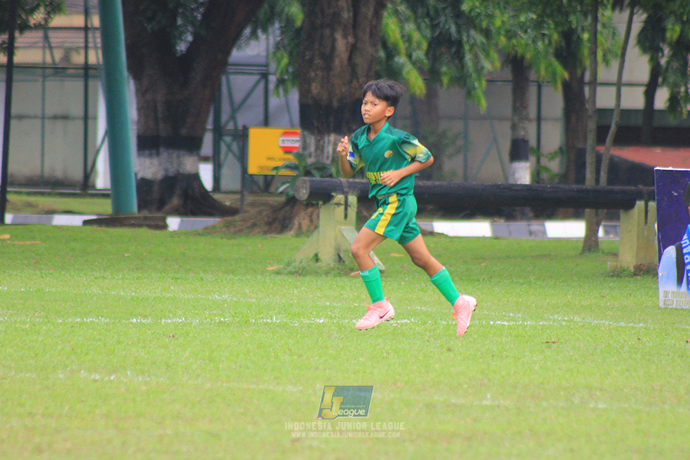 ijl u12 130725 shin taeyong academy vs brazillian soccer lfa