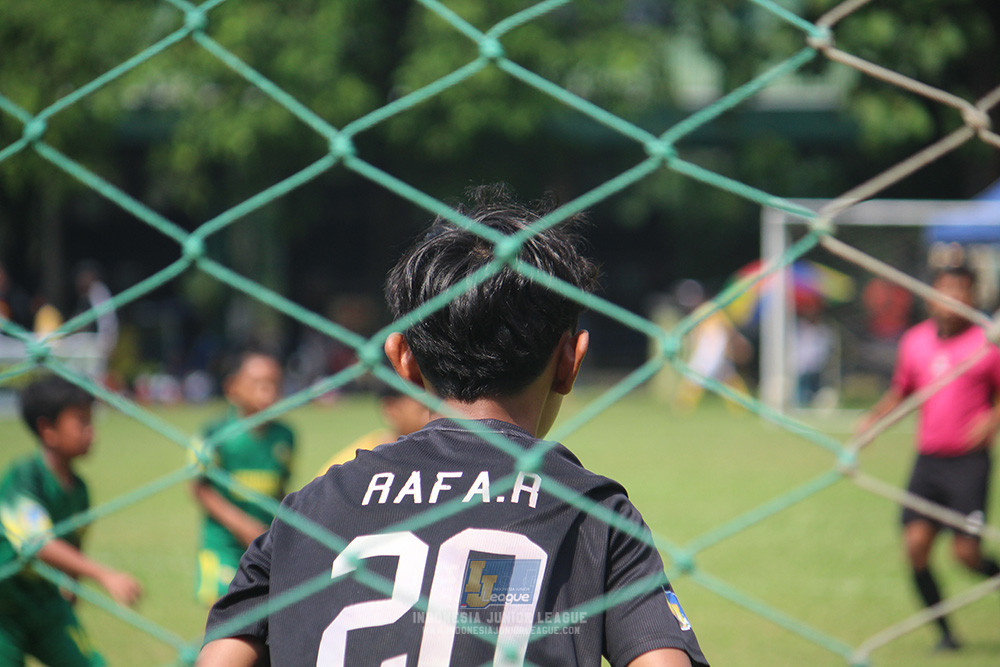 ijl u12 130725 shin taeyong academy vs brazillian soccer lfa