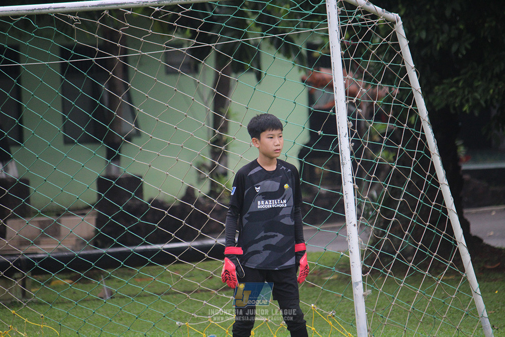 ijl u12 130725 shin taeyong academy vs brazillian soccer lfa