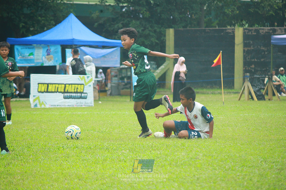 ijl u12 130725 wiradhika soccer vs binna banua fc blue