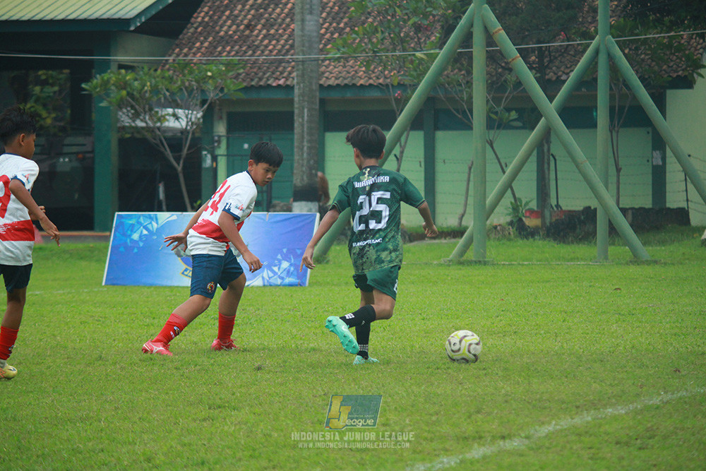 ijl u12 130725 wiradhika soccer vs binna banua fc blue