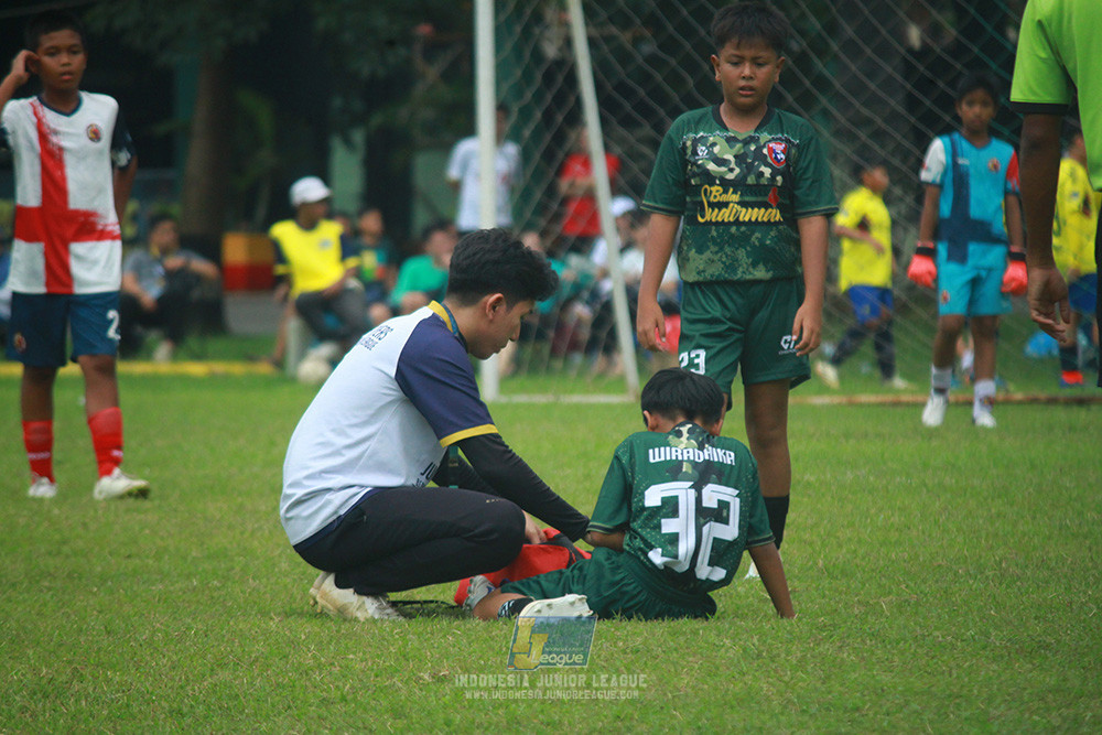 ijl u12 130725 wiradhika soccer vs binna banua fc blue