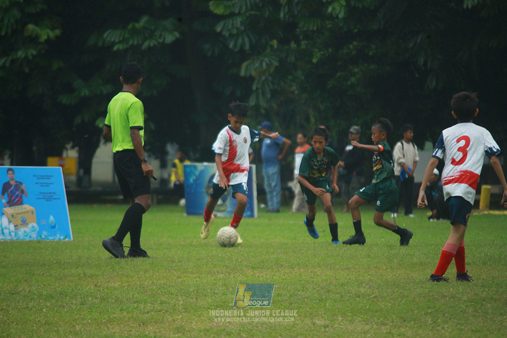 ijl u12 130725 wiradhika soccer vs binna banua fc blue