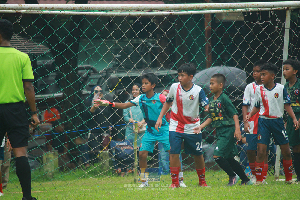ijl u12 130725 wiradhika soccer vs binna banua fc blue