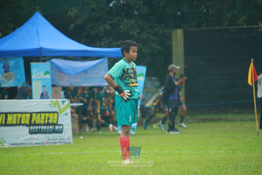 ijl u12 130725 wiradhika soccer vs binna banua fc blue