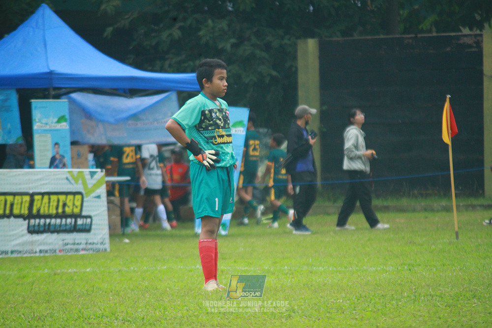 ijl u12 130725 wiradhika soccer vs binna banua fc blue