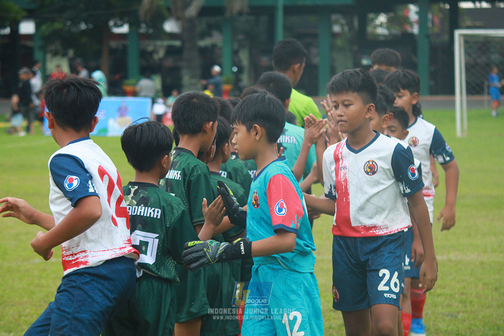 ijl u12 130725 wiradhika soccer vs binna banua fc blue