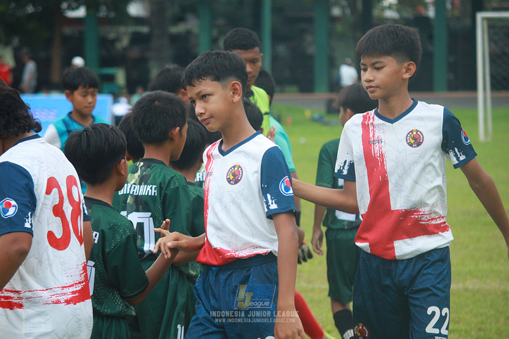 ijl u12 130725 wiradhika soccer vs binna banua fc blue